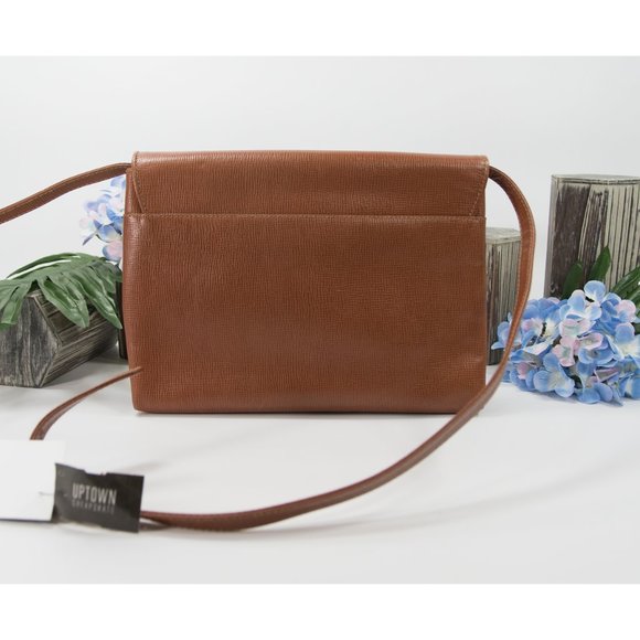 Fendi 1980s Vintage Caramel Leather Flap Crossbody - Picture 9 of 10